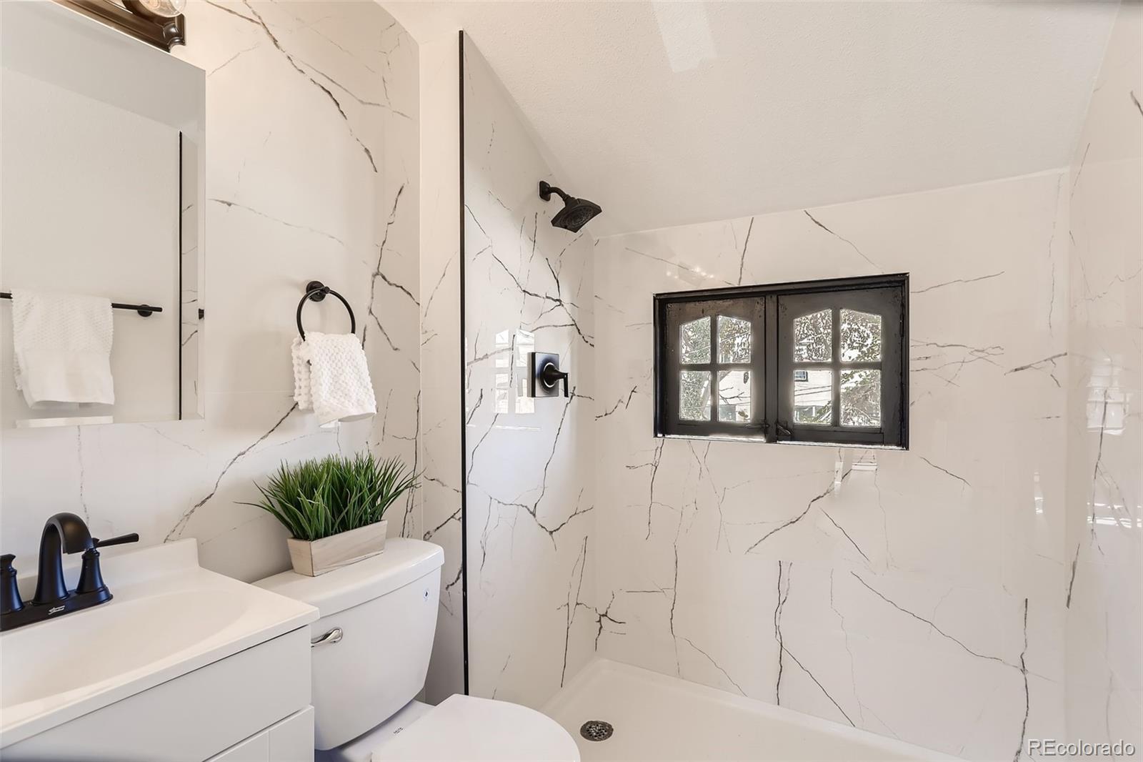 2315 11th Bath