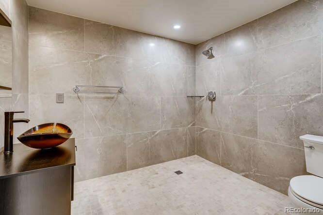 3580 Ward Basement Bathroom